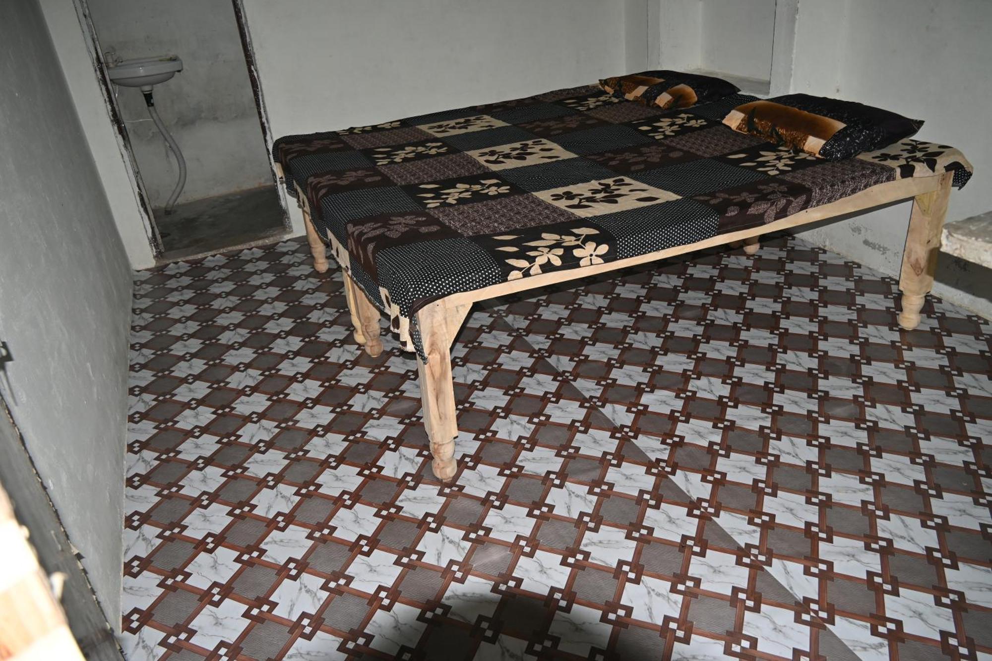 श्री बांके बिहारी सेवा धाम Hotel Vrindavan Luaran gambar